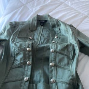 Great green blazer jacket